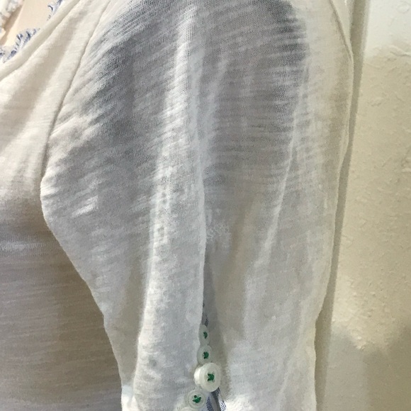 👚Anthropologie-Little Yellow ButtonTop - Picture 3 of 5